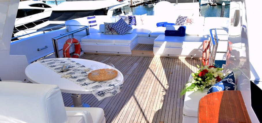 80 Solange Luxury Yacht